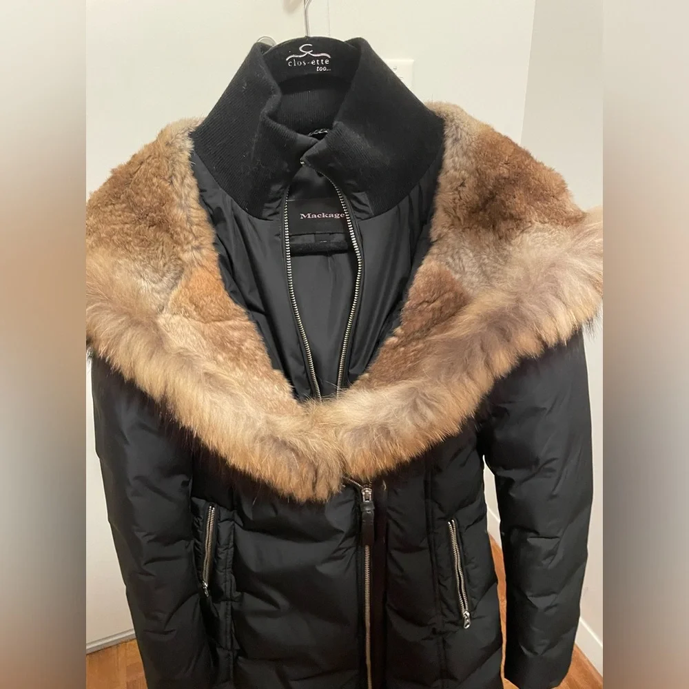 New MACKAGE TRISH down coat with natural fur Signature Collar Size XS - Picture 4 of 16